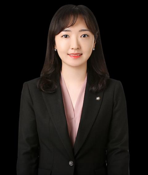 울산전자상거래법변호사 김유정